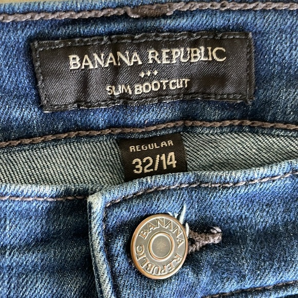 Banana Republic ~ Slim Boot Cut Jeans - Picture 4 of 6